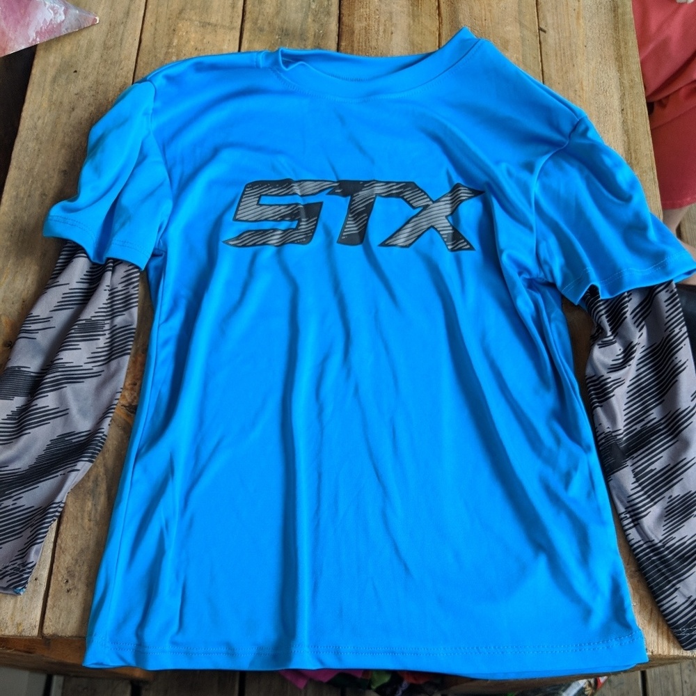 Boys size 8 STX